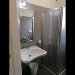 Bi Hotel
