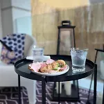 Bi Hotel
