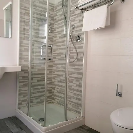 Bi Hotel 3*