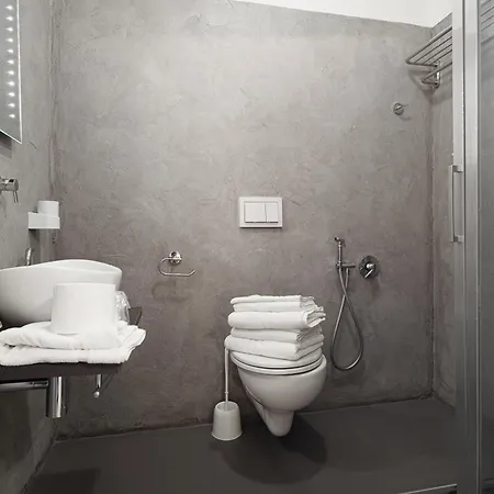 Bi Hotel 3*